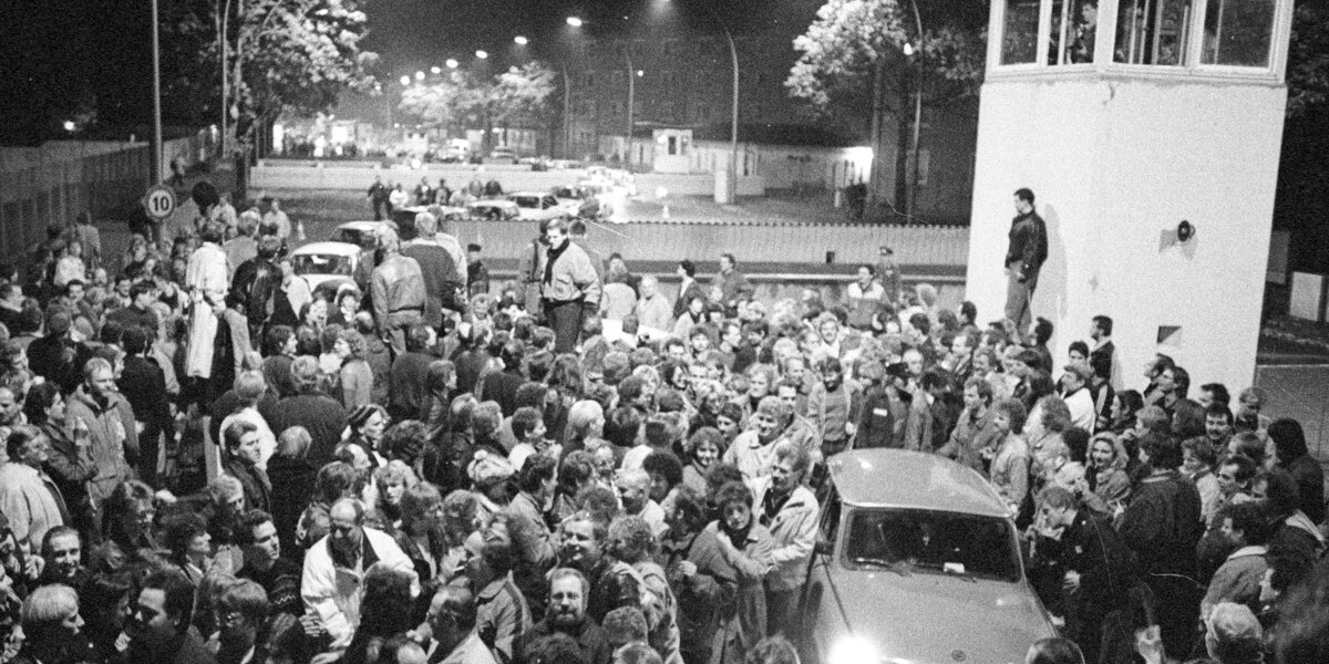 Grenzübergang Sonnenallee am 9. November 1989